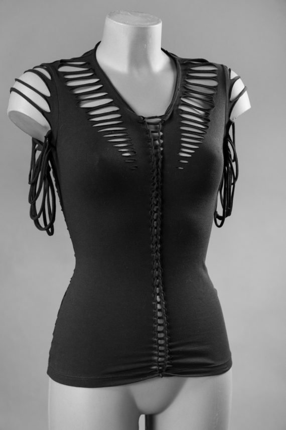 Top hot'cute cut out, ripped and braided - Image 7